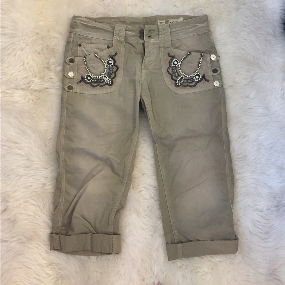 Embroidered crop pants