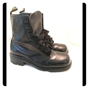 Dr Marten Combat Boots