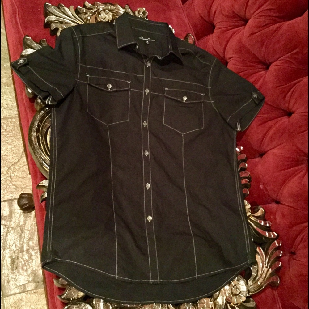 KENNETH COLE NEW YORK BUTTON DOWN SHORT SLEEVE