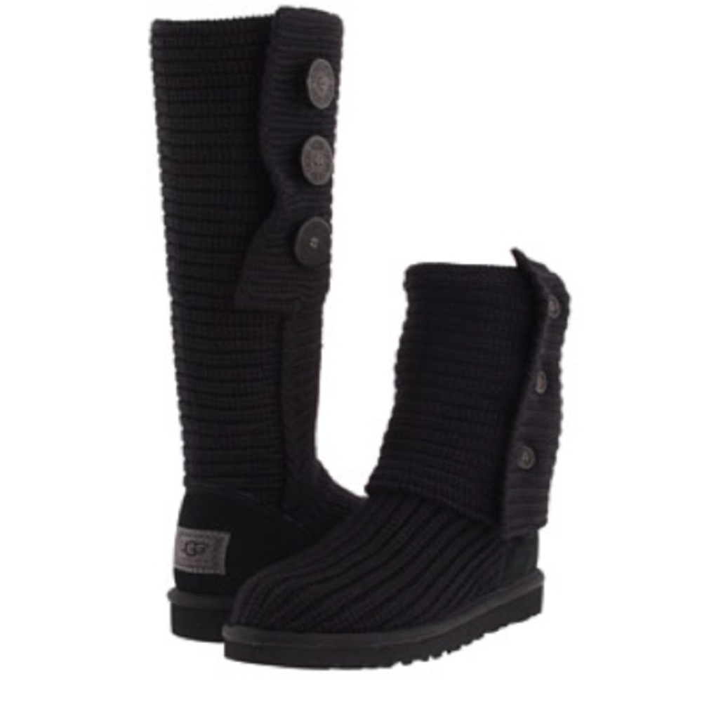Black Sweater Uggs
