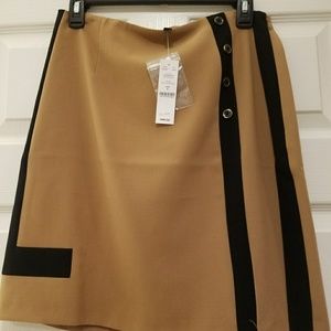 White House Black Market Skirt