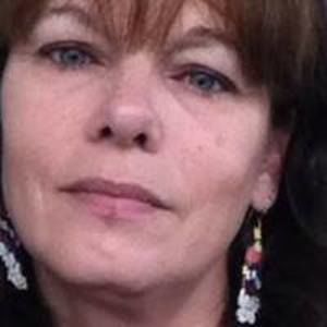 Meet your Posher, Suzanne