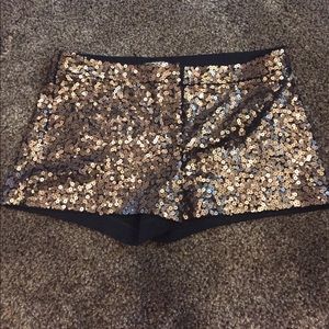Express sequin shorts size 4