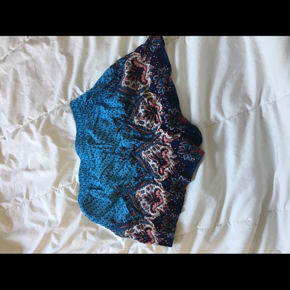 Flowy shorts