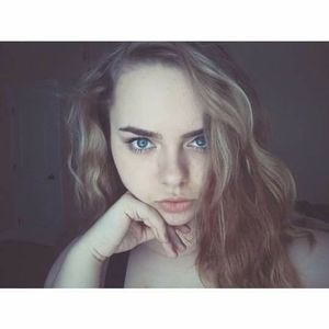 Meet your Posher, Mikayla