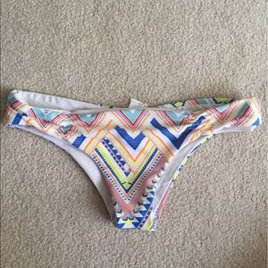 L Space Bitsy Bottom Sz Small