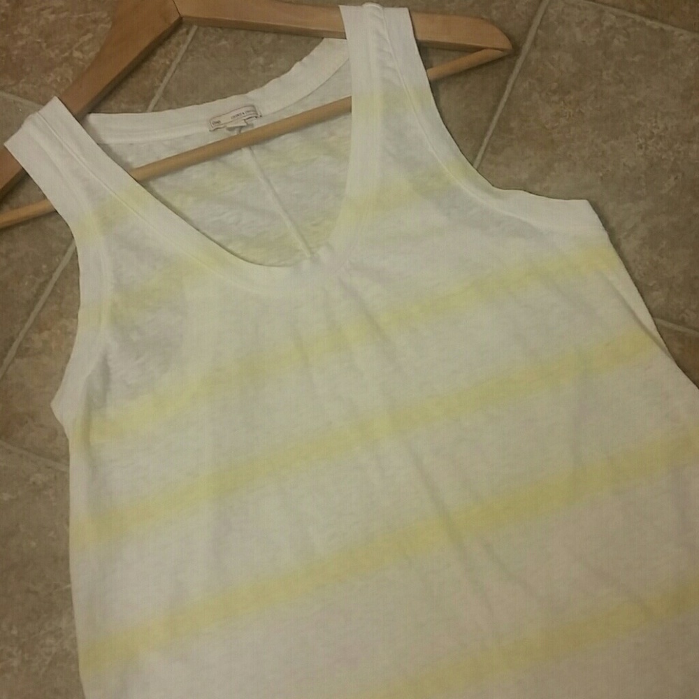 GAP Racerback Yellow/Linen Tank
