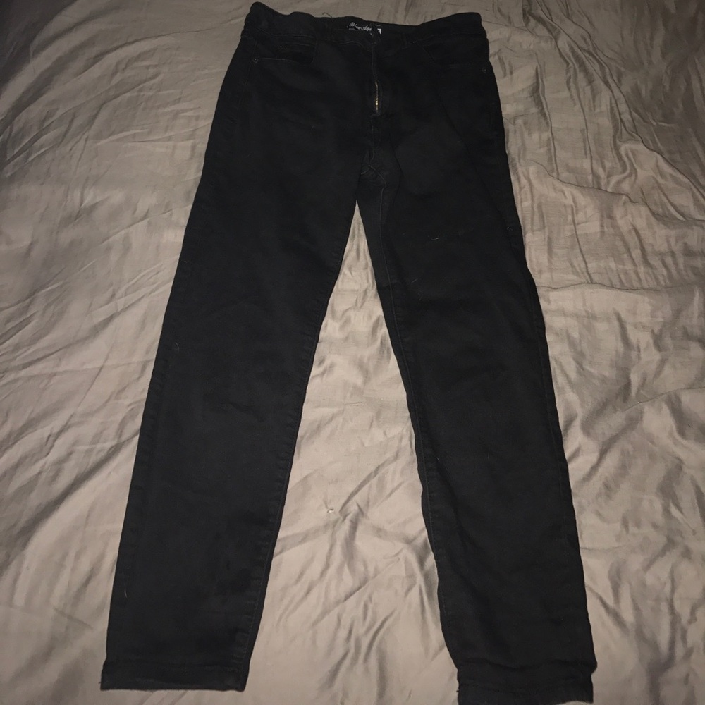 Fashion nova black 3/4 pants