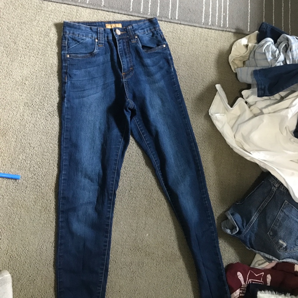skinny jeans