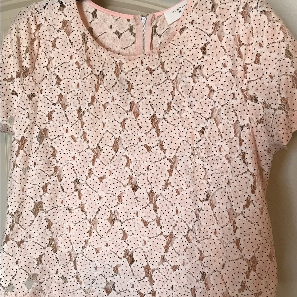 Lace crop top