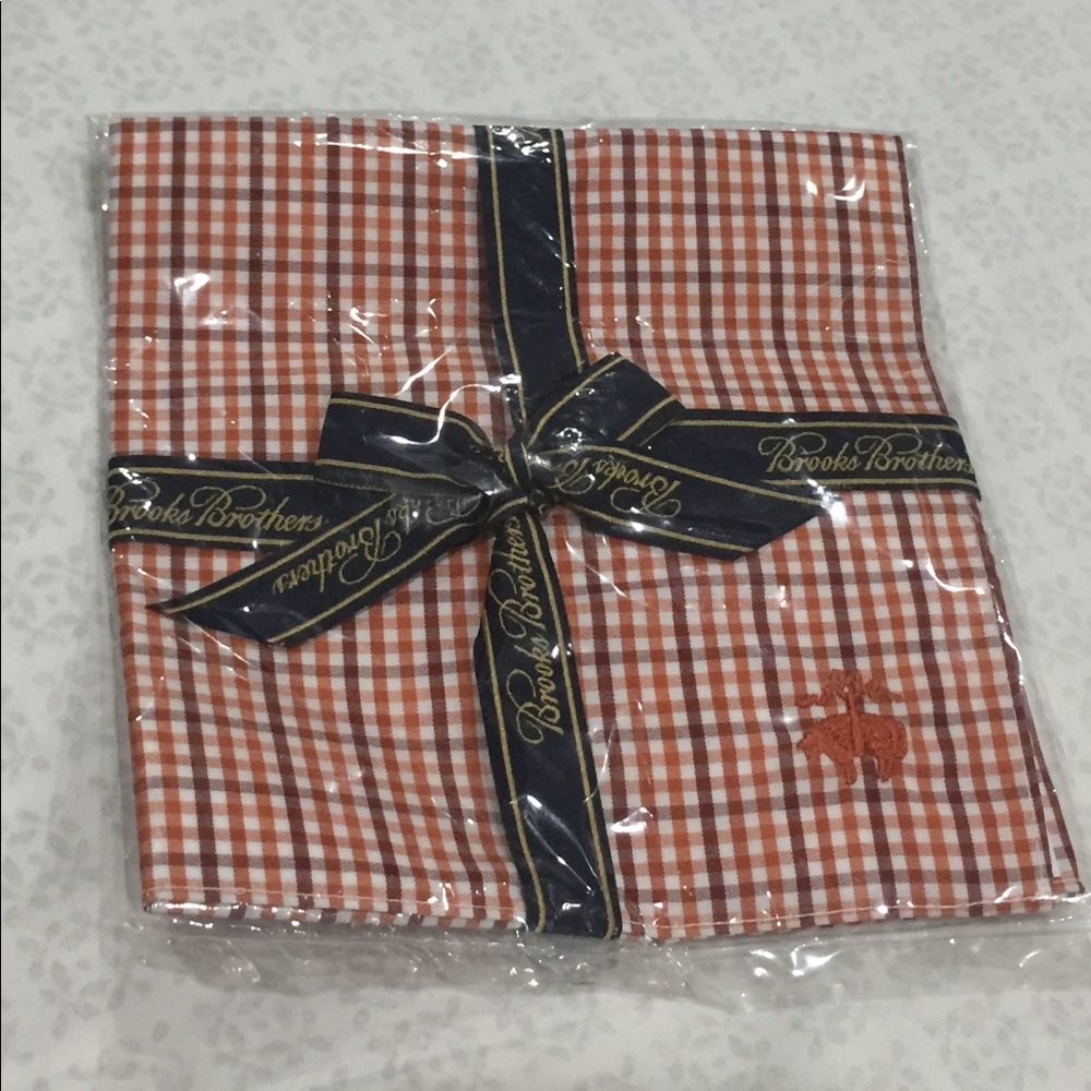 Brooks Brothers pocket square