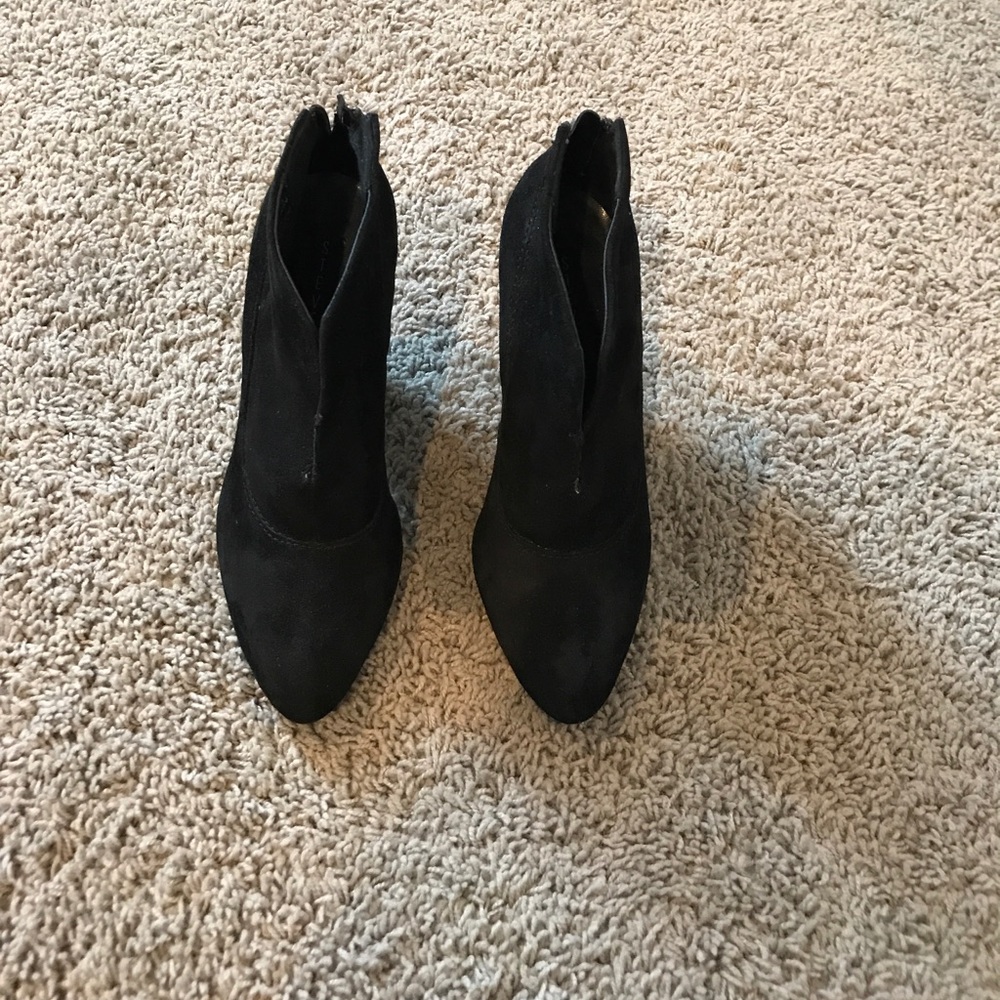 Black Steven by Steve Madden bootie