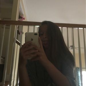 Meet your Posher, Larkin