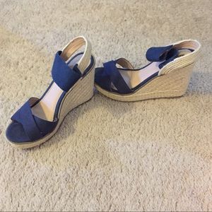 Must go! Like new Blue wedge sandals