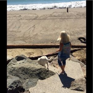 Meet your Posher, Leslie