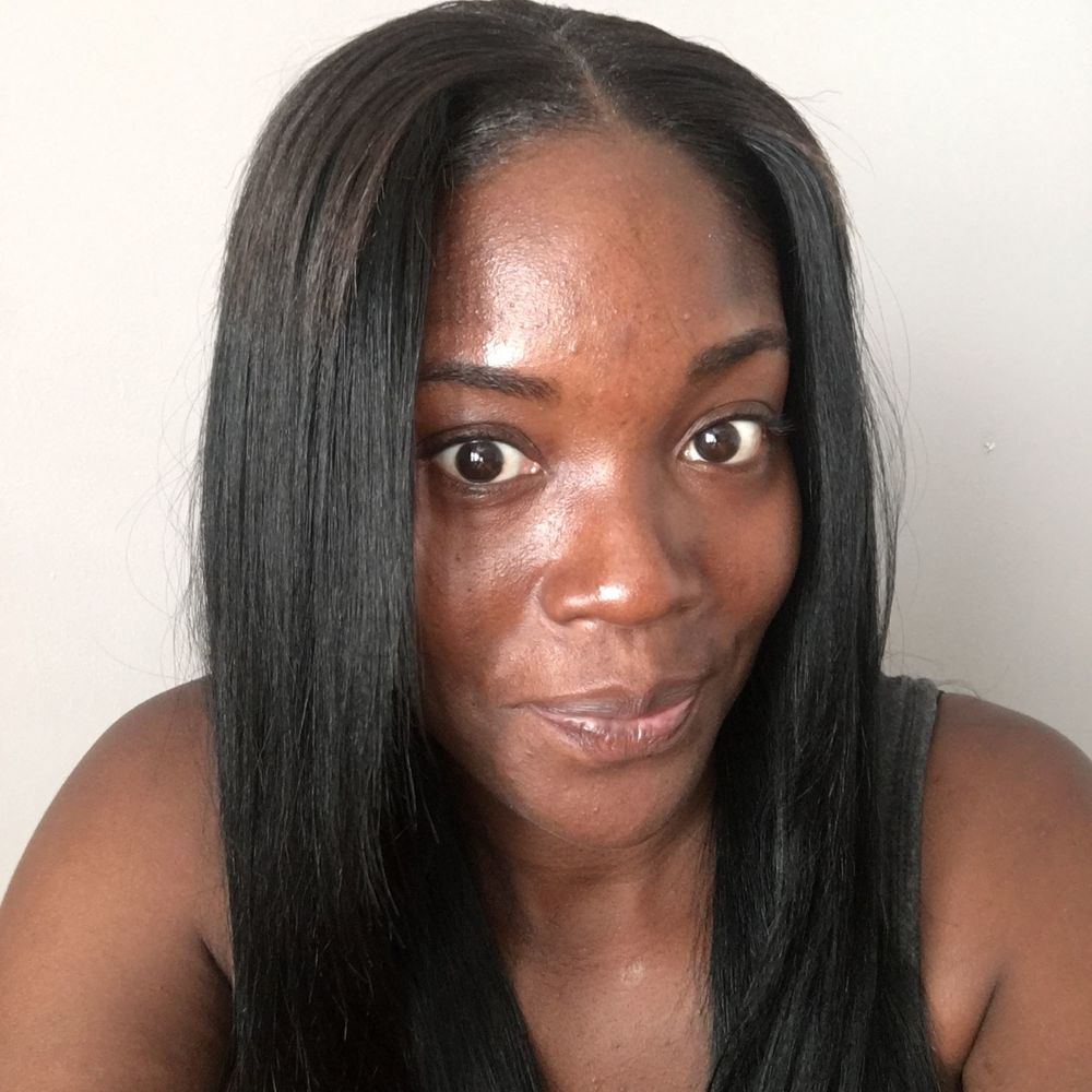 Meet your Posher, Kiya