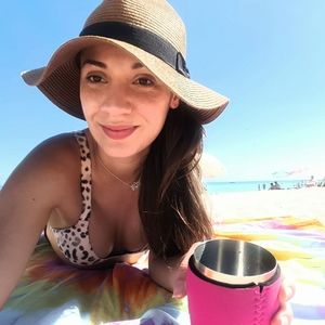 Meet your Posher, Daniela