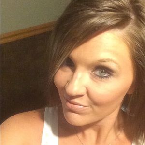 Meet your Posher, Chrissy