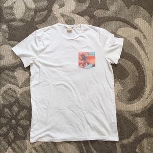 Hollister Men's White Shirt w/ Palm Colored Pocket
