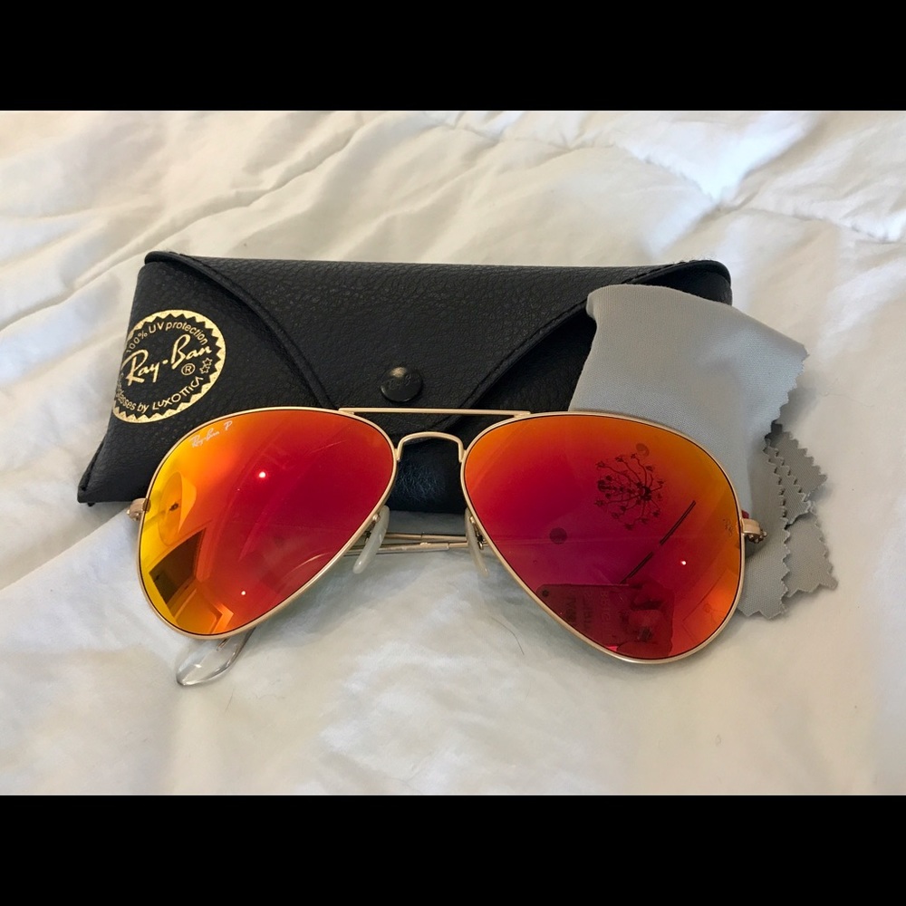 Ray-Ban Polarized Flash Lenses Aviators