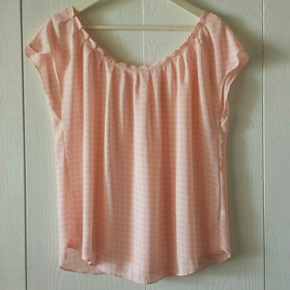 LC Lauren Conrad Flowy Tie Back Blouse