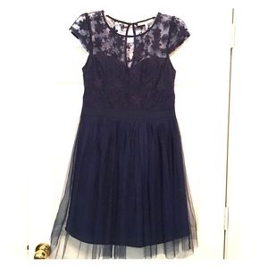 Navy Lace and Tulle cap-sleeve dress, like new