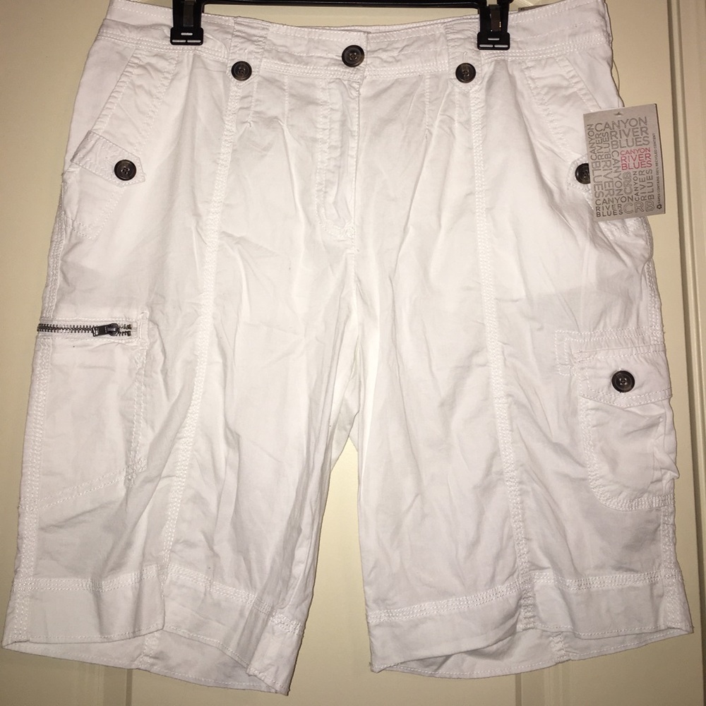 BNWT Solid White Bermuda Shorts Size 12