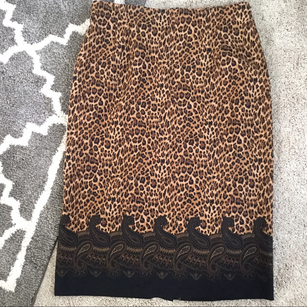 Leopard-Print Skirt w/ Paisley Border