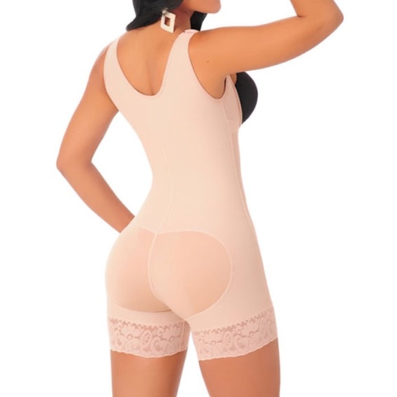 Fajas levanta cola espalda alta, hueco 217 - Picture 2 of 3