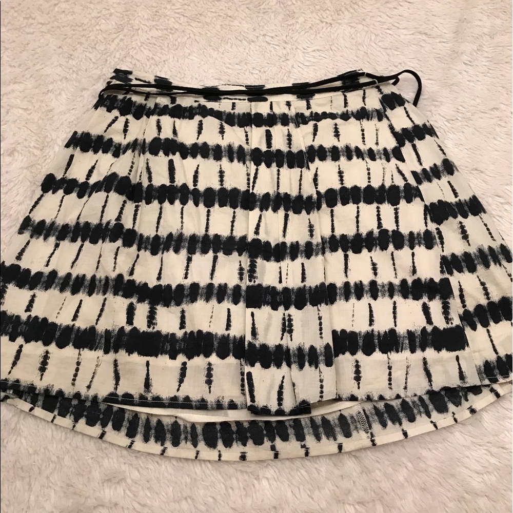 Converse Box Pleated Skirt
