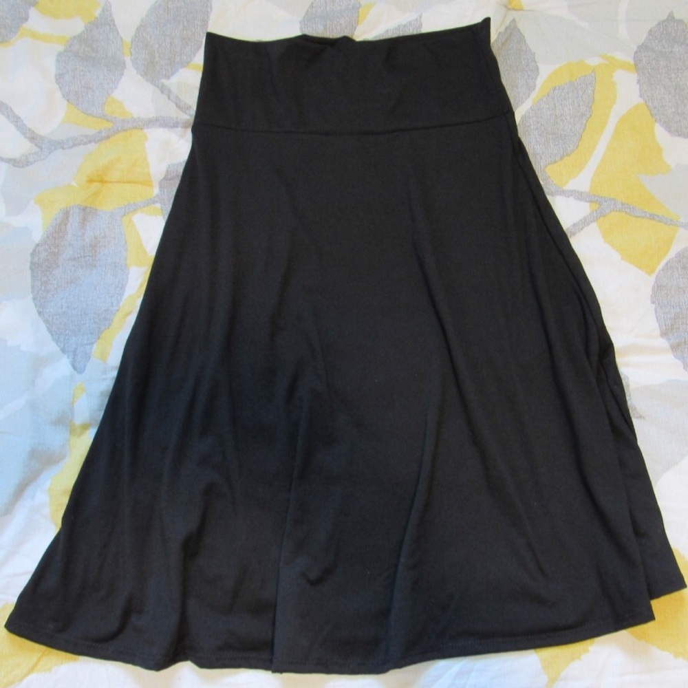 LLR | Solid Black Circle Skirt | Azure