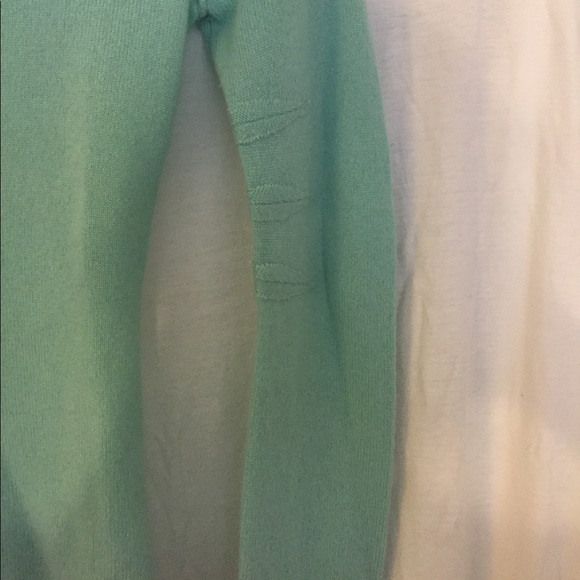 Cashmere sweater - Picture 3 of 3