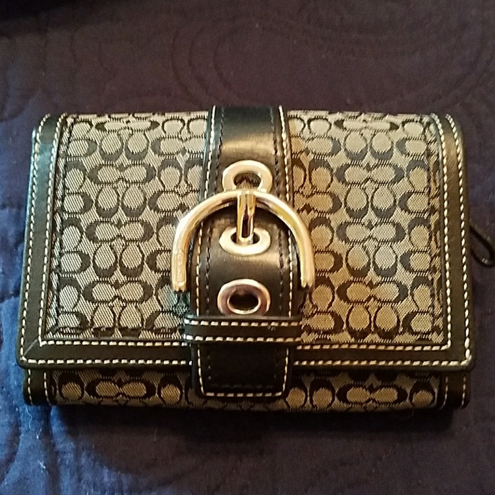 Coach wallet
