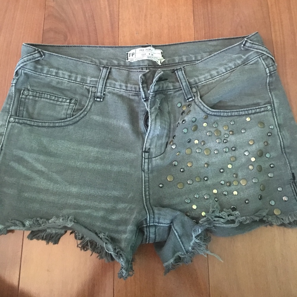 Free people Gray studded jean shorts Size 26