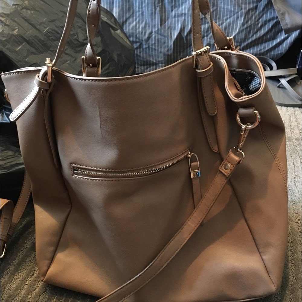 Purse - Picture 2 of 3