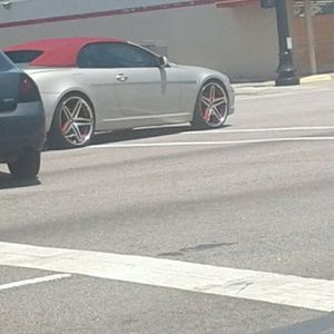 Meet your Posher, Duval