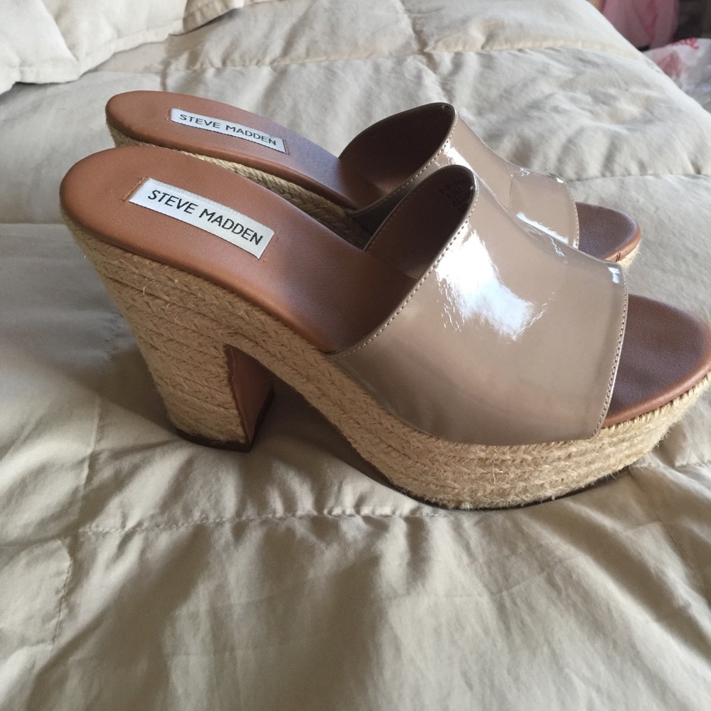 Steve Madden Wedges