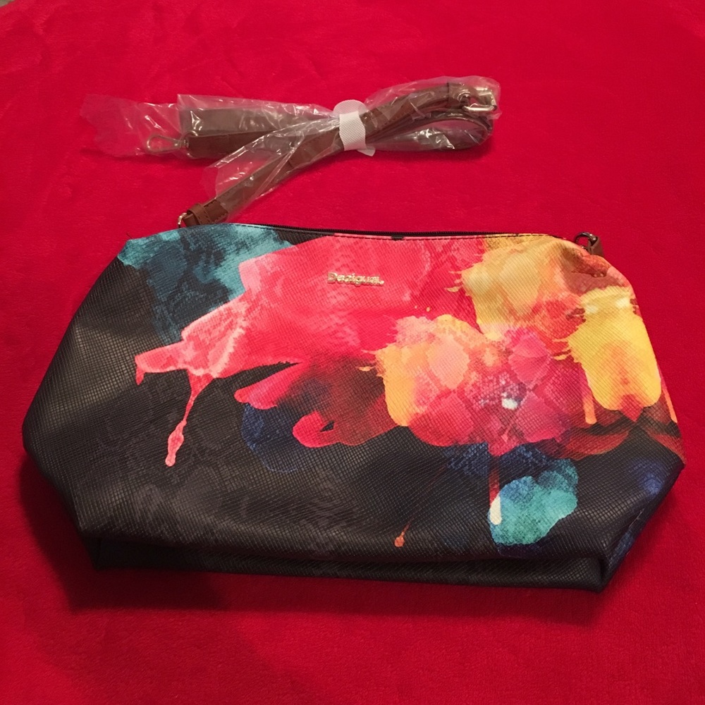 NWOT Desigual Bright & Beautiful Crossboady