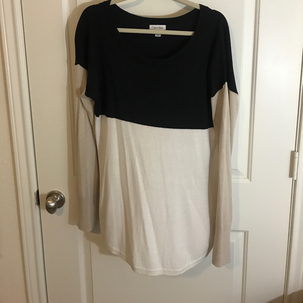 Calvin Klein MEDIUM Sweater
