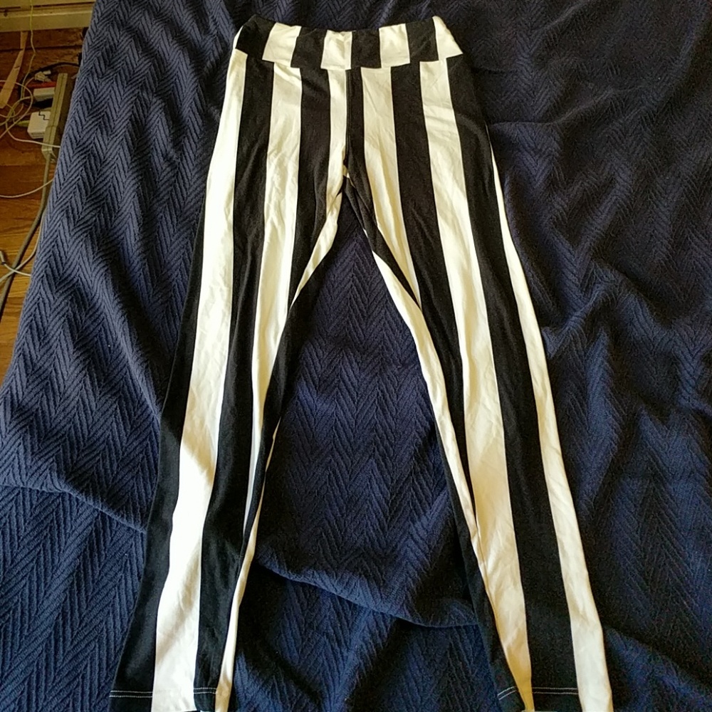 LuLaRoe One Size Halloween Leggings