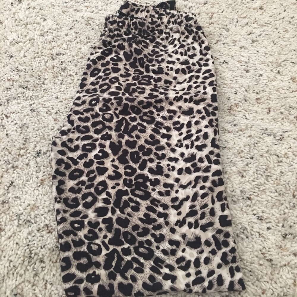 Agnes and Dora leggings