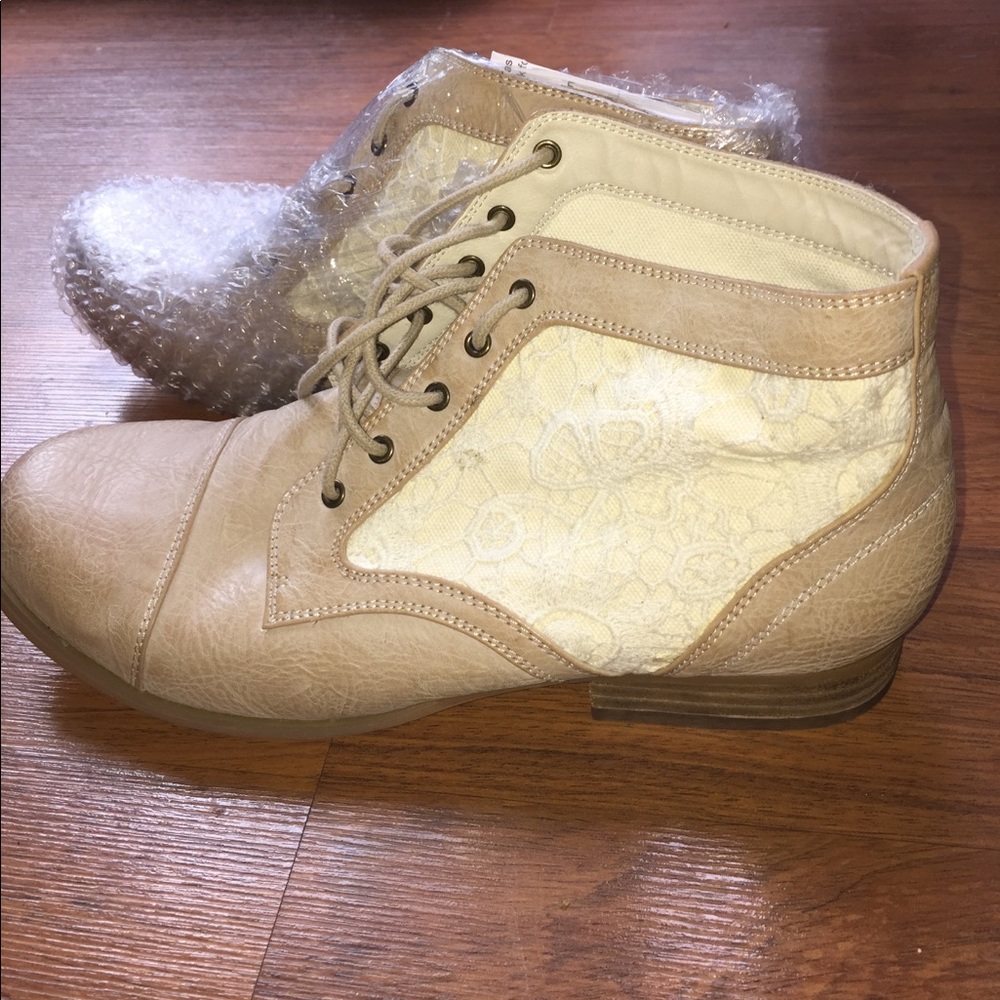 Vintage Lace Boots NWOT