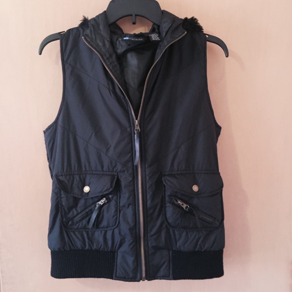 Black hooded Relativity vest