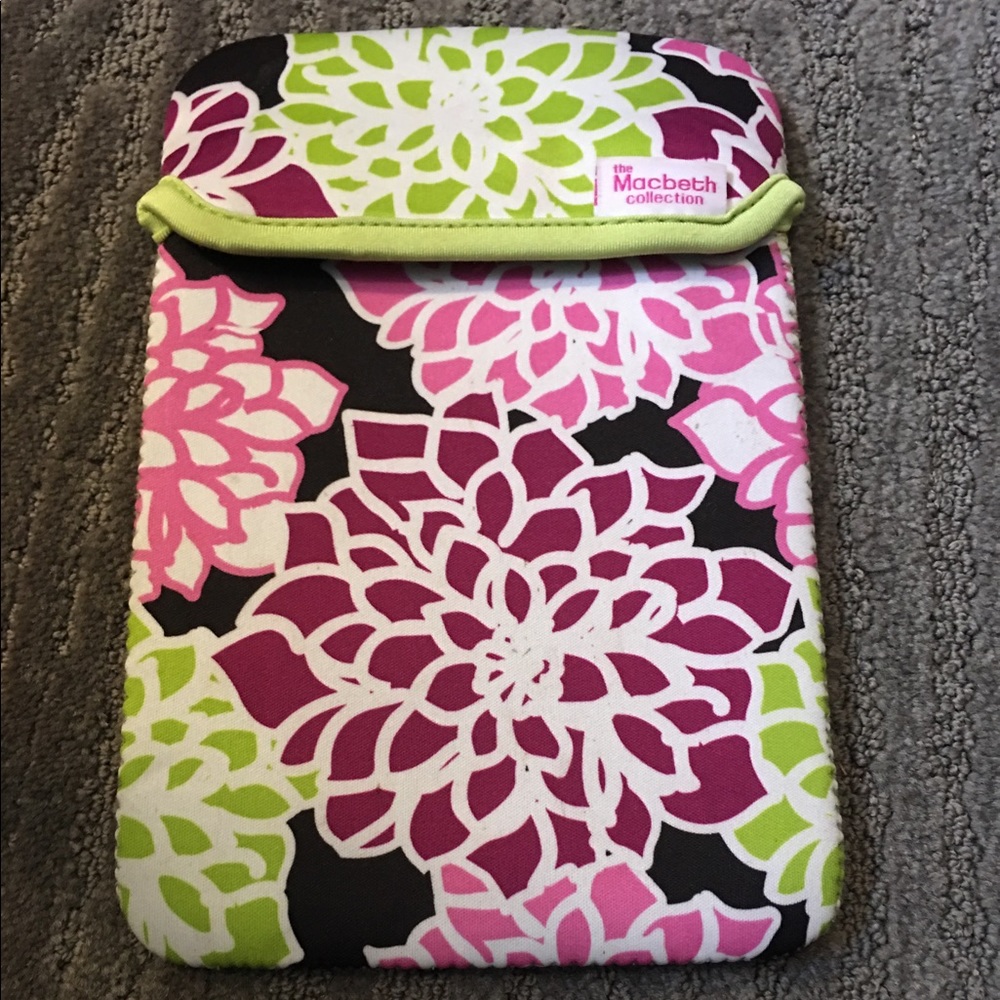 Tablet case