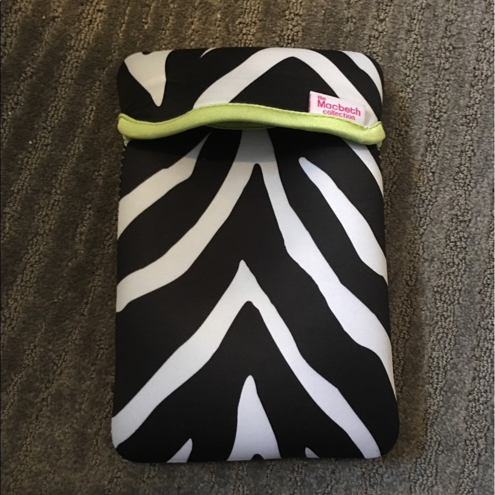 Tablet case - Picture 2 of 2