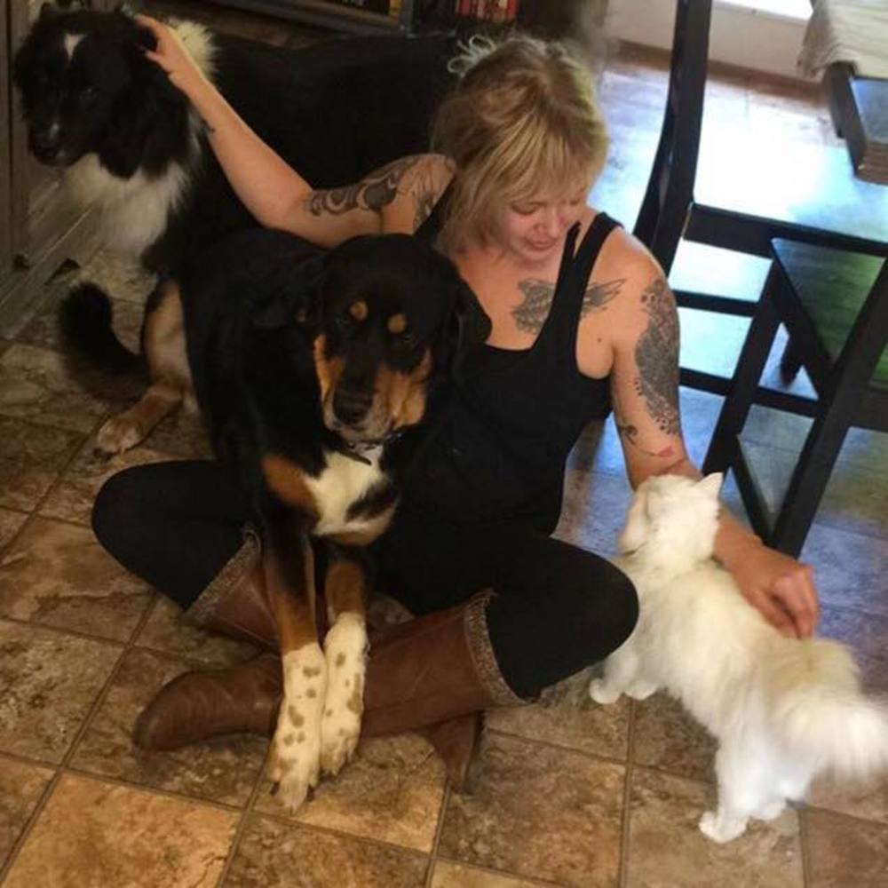 Meet your Posher, Laura