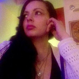 Meet your Posher, Victoria