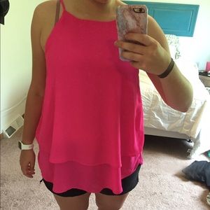 ✨ SALE ✨Bright pink 💓 layered tank top ✨