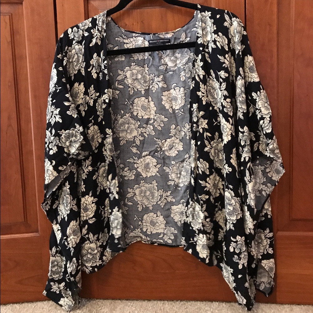 Brandy Melville Kimono