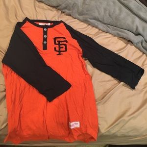 Mitchell and ness medium Shirt